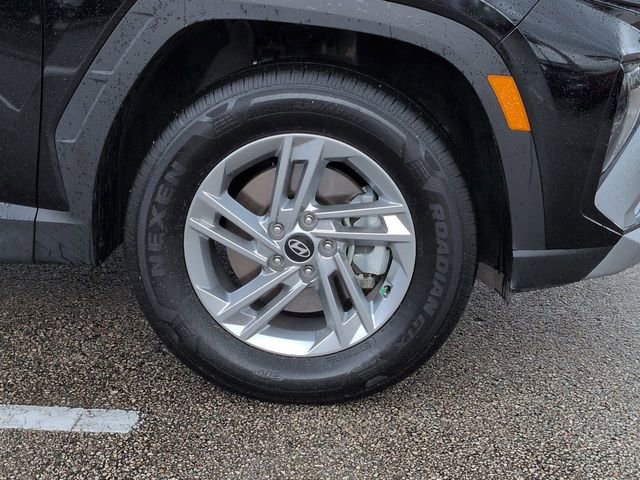 Used 2025 Hyundai Tucson SE AWD/4WD image 11
