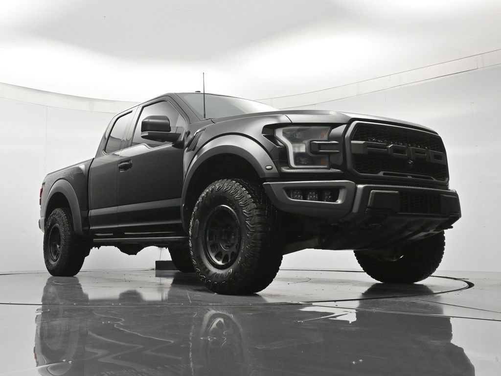 Certified 2018 Ford F150 Raptor w/ Equipment Group 802A Luxury AWD/4WD image 40