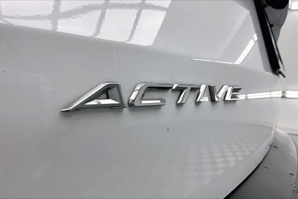 Certified 2023 Ford Escape Active w/ Cold Weather Package FWD image 8
