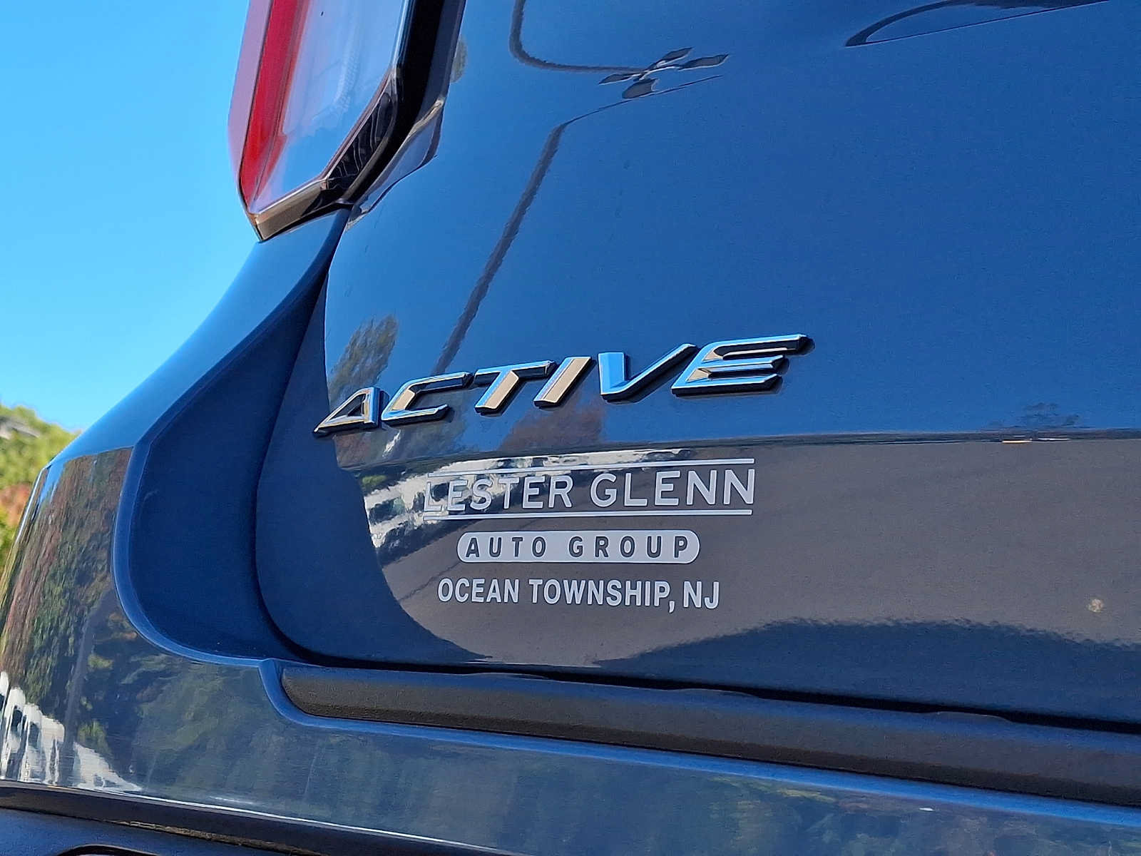 Certified 2025 Ford Explorer Active w/ Active Comfort Package AWD/4WD image 30