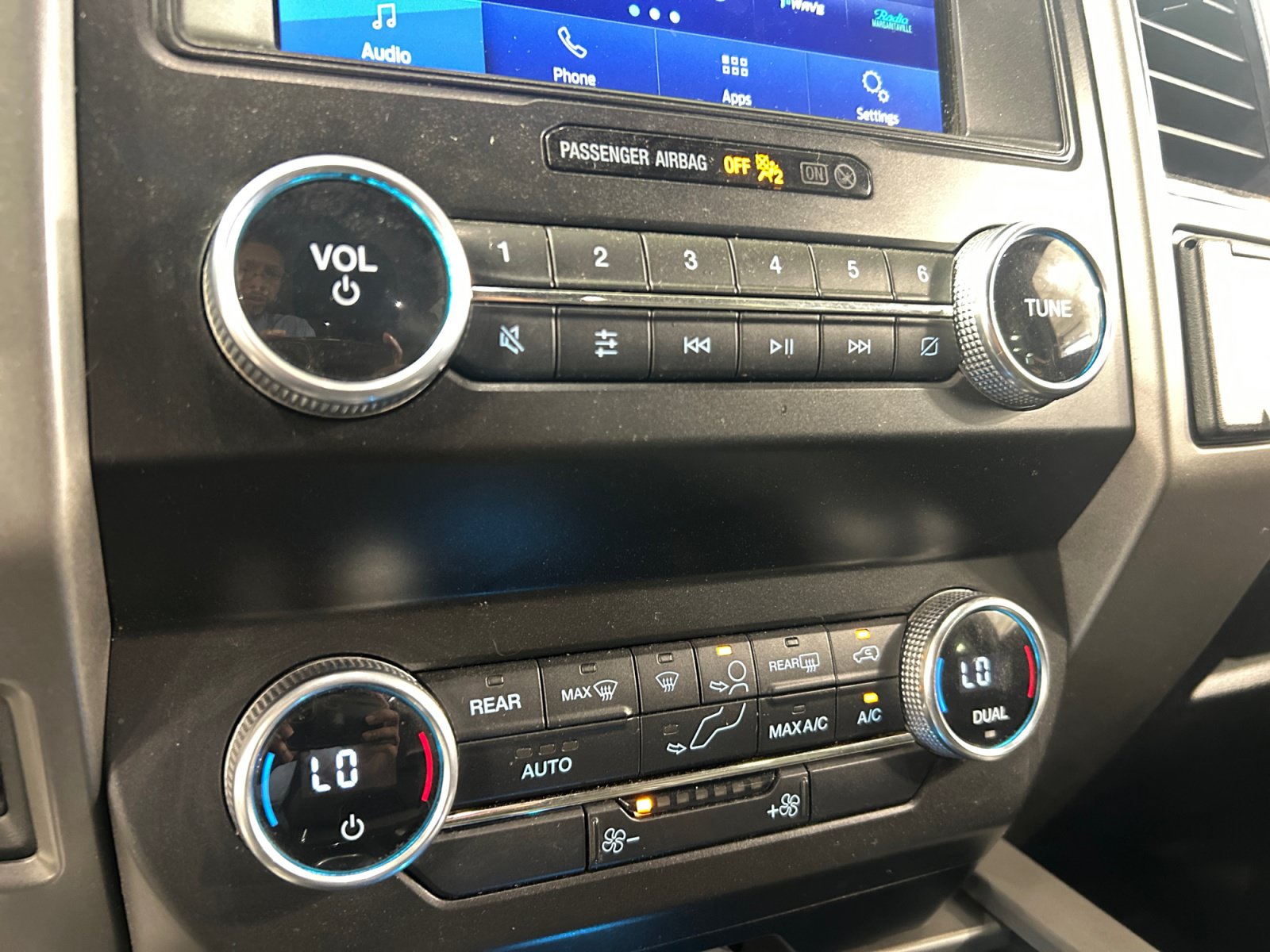 Certified 2021 Ford Expedition XLT RWD image 16