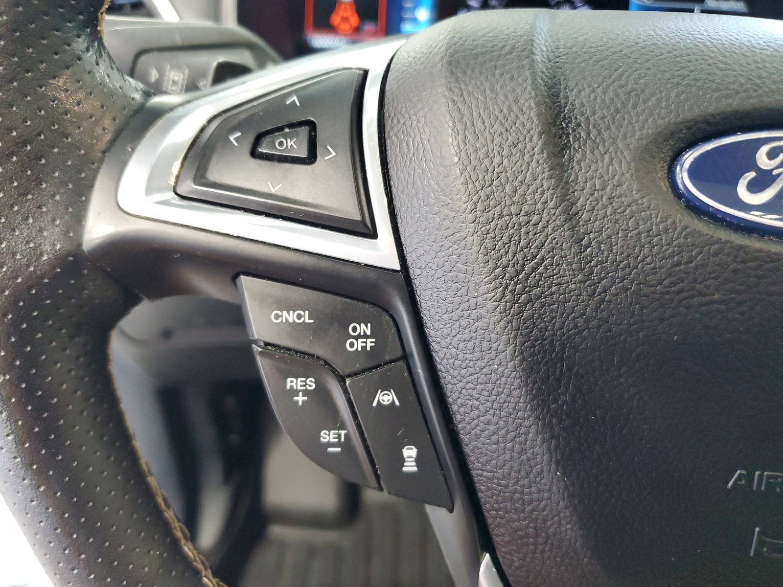 Certified 2022 Ford Edge ST w/ Equipment Group 401A AWD/4WD image 20