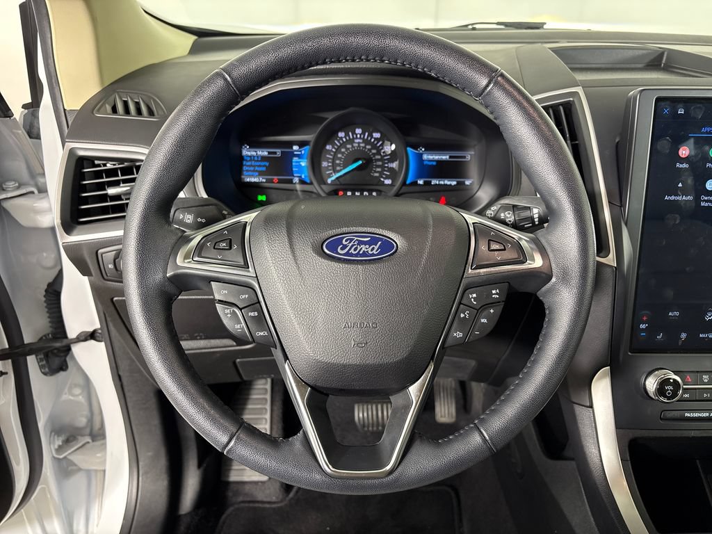 Certified 2023 Ford Edge SEL w/ Convenience Package AWD/4WD image 16