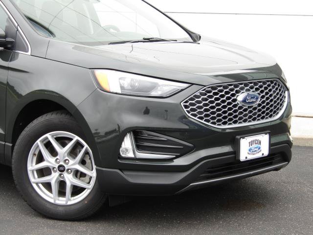 Certified 2024 Ford Edge SEL w/ Convenience Package AWD/4WD image 4