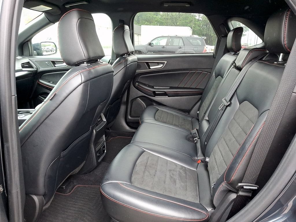 Certified 2023 Ford Edge ST-Line w/ Class II Trailer Tow Package AWD/4WD image 10
