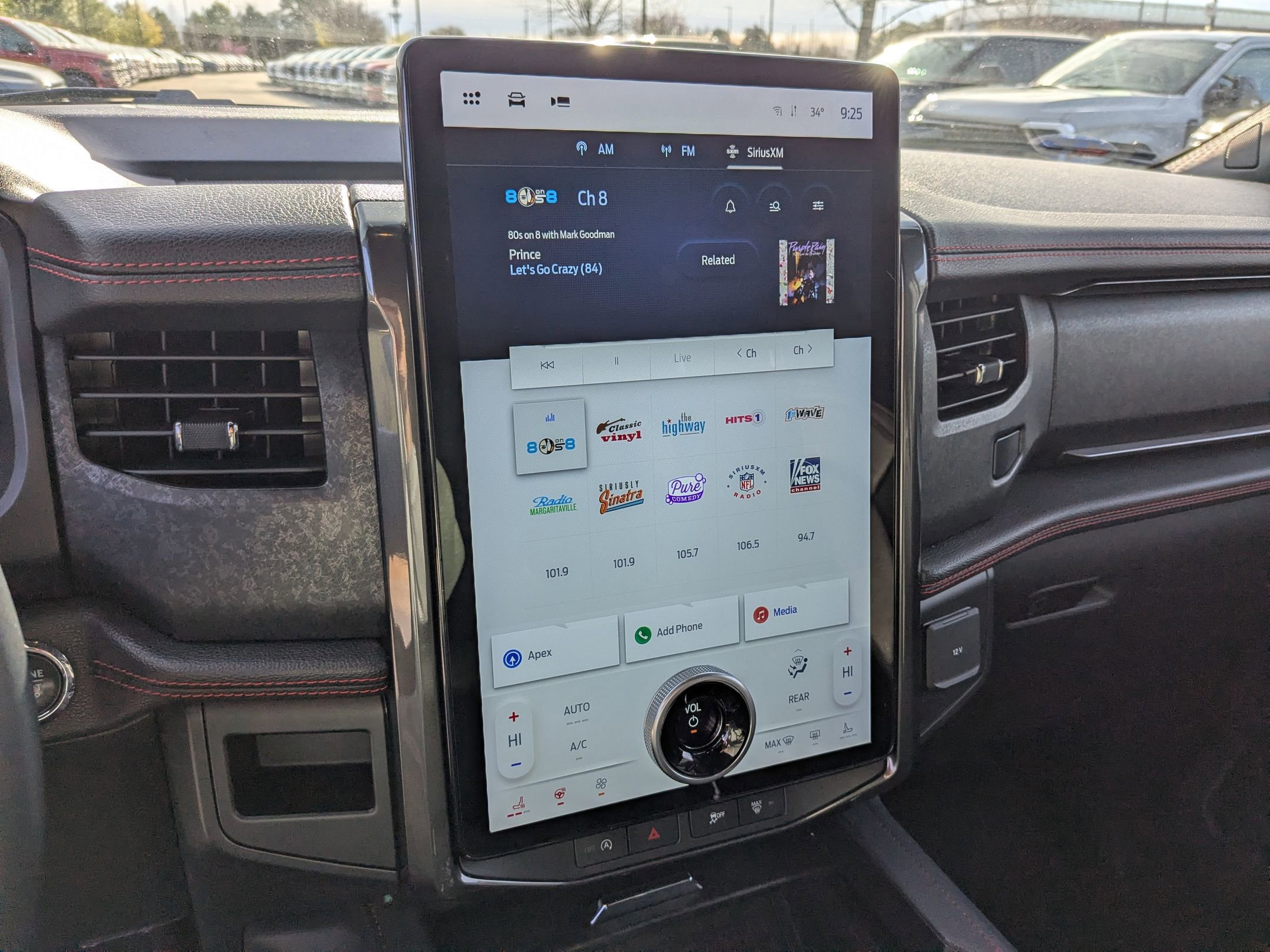 Certified 2022 Ford Expedition Limited image 25