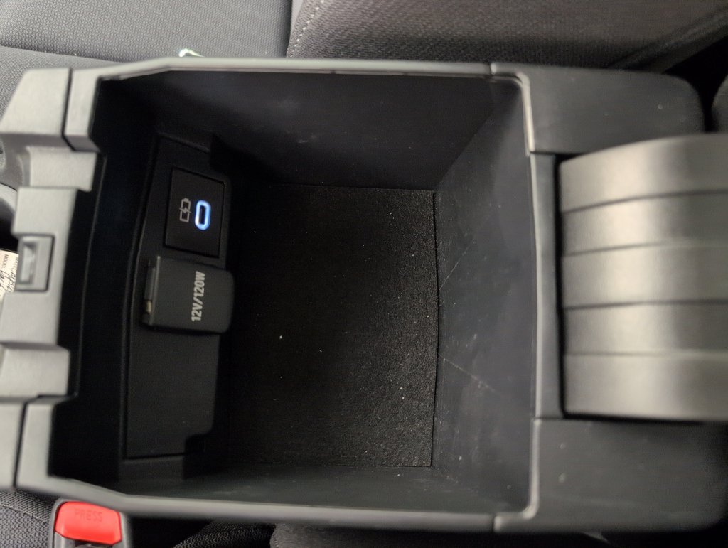 Used 2024 Toyota Corolla LE FWD image 37