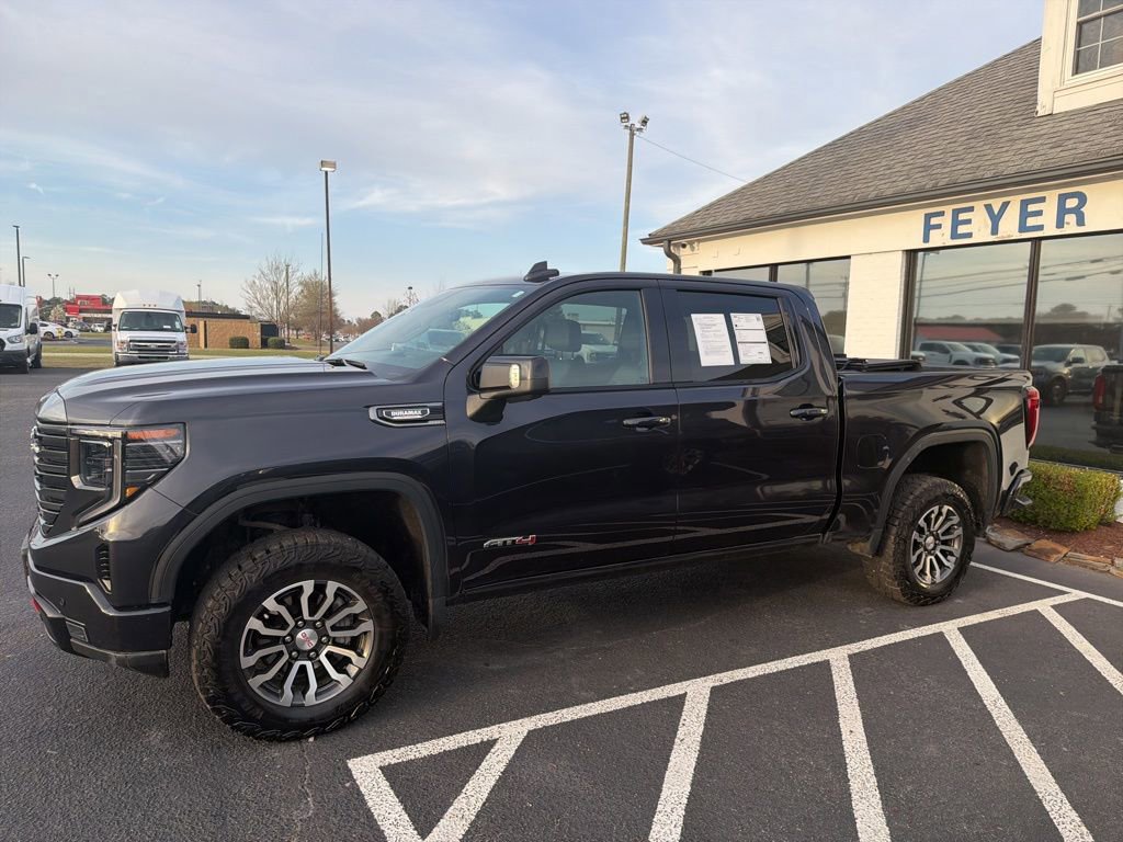 Used 2023 GMC Sierra 1500 AT4 w/ Technology Package image 2