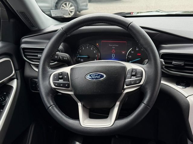 Certified 2024 Ford Explorer XLT w/ Equipment Group 202A AWD/4WD image 20