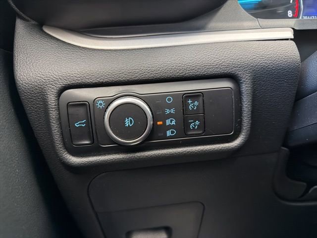 Certified 2023 Ford Explorer XLT w/ Equipment Group 202A image 32