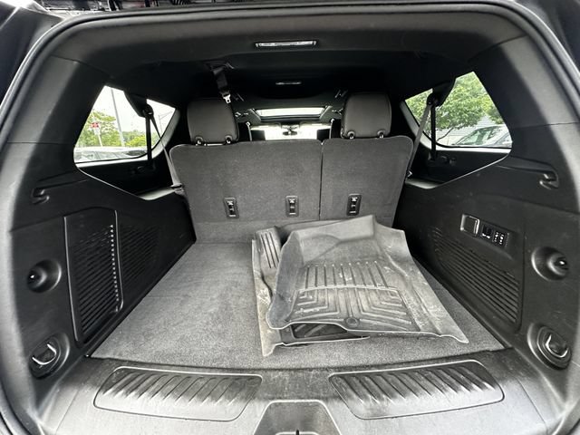 Used 2021 GMC Yukon XL SLT w/ SLT Luxury Plus Package AWD/4WD image 43