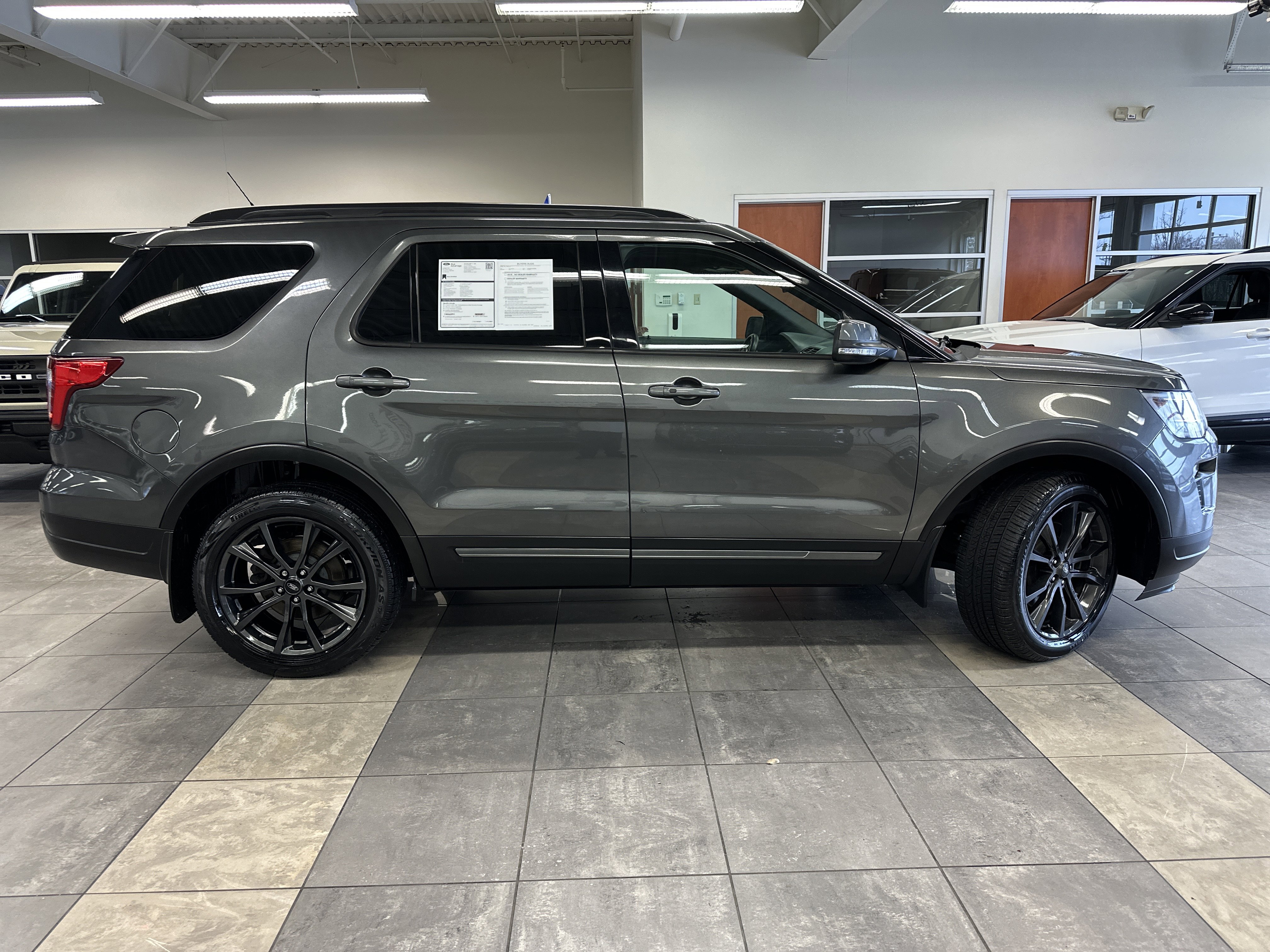 Certified 2019 Ford Explorer XLT w/ Equipment Group 202A image 13