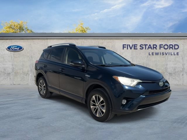 Used 2018 Toyota RAV4 XLE w/ Convenience Package AWD/4WD image 2