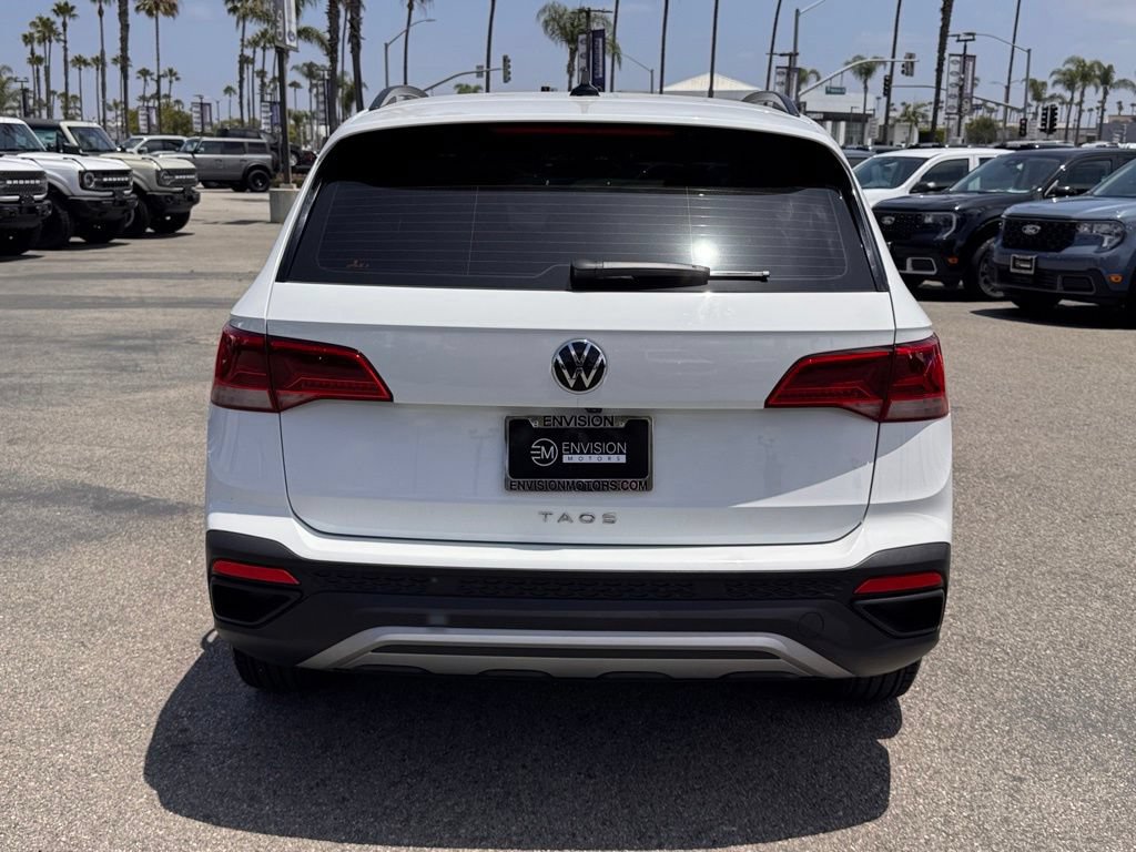 Used 2023 Volkswagen Taos S FWD image 11
