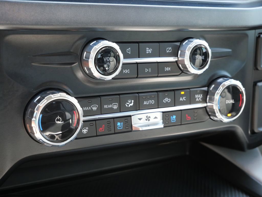 Certified 2024 Ford F450 Limited AWD/4WD image 27