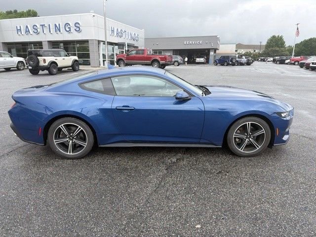 Certified 2024 Ford Mustang Coupe RWD image 7