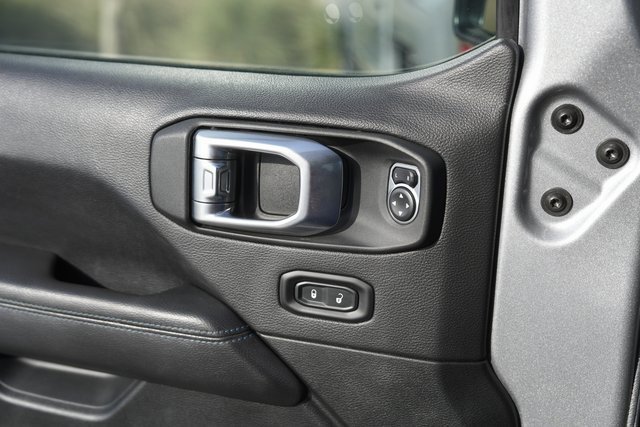 Used 2021 Jeep Wrangler Unlimited Rubicon 4xe w/ Safety Group image 28