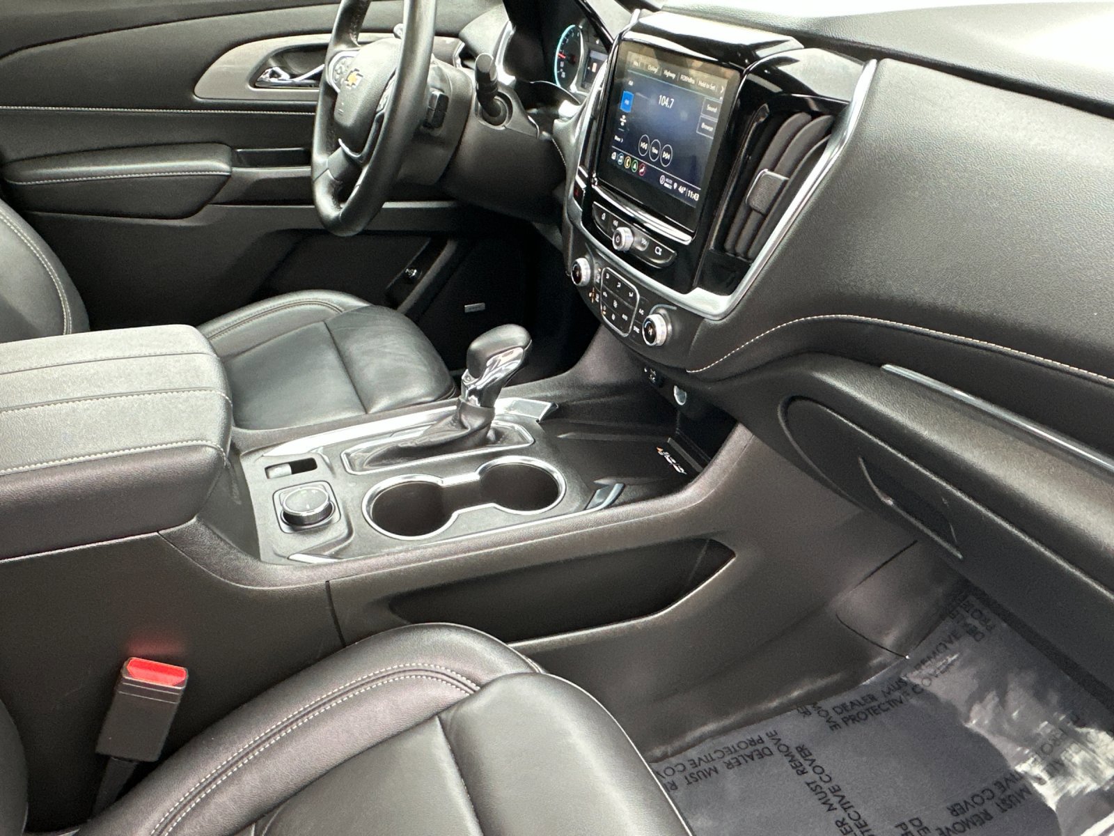 Used 2023 Chevrolet Traverse LT w/ LT Premium Package image 17