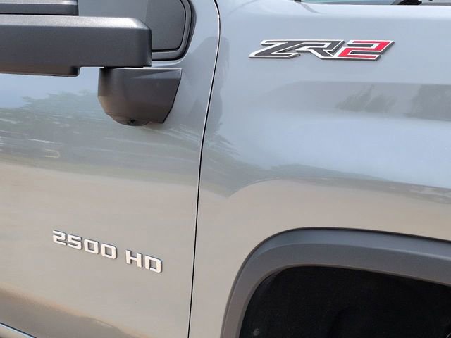 Used 2025 Chevrolet Silverado 2500 ZR2 w/ Technology Package AWD/4WD image 14
