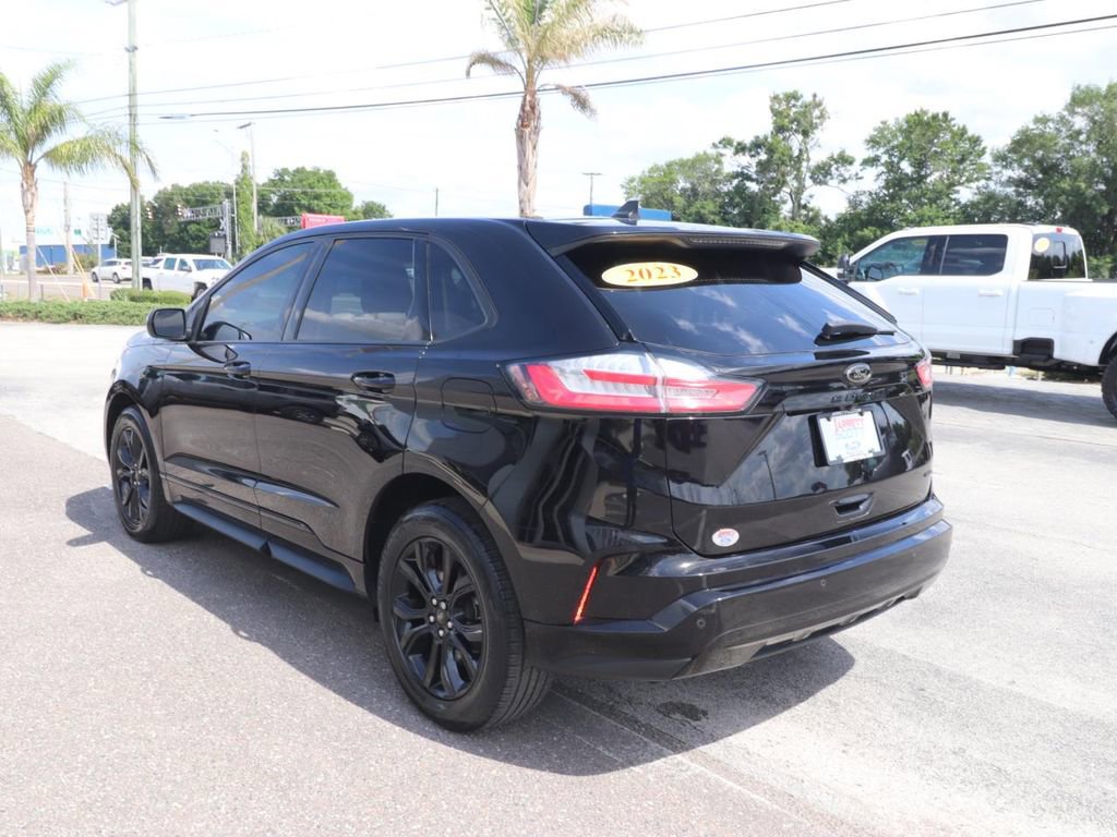 Certified 2023 Ford Edge SE w/ Black Appearance Package AWD/4WD image 8