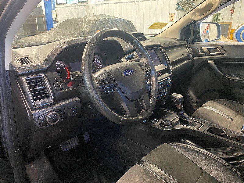 Certified 2023 Ford Ranger Lariat w/ Tremor Off-Road Package AWD/4WD image 22