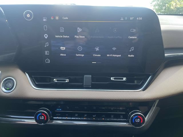 Used 2025 Chevrolet Equinox ACTIV w/ Safety and Technology Package FWD image 28