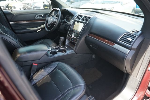 Certified 2019 Ford Explorer Platinum AWD/4WD image 20