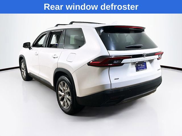 Used 2025 Toyota Grand Highlander AWD image 3