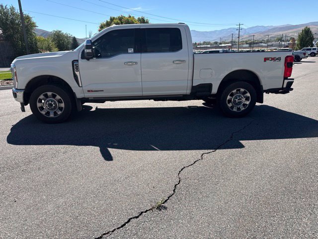 Certified 2024 Ford F350 Lariat w/ Chrome Package AWD/4WD image 3