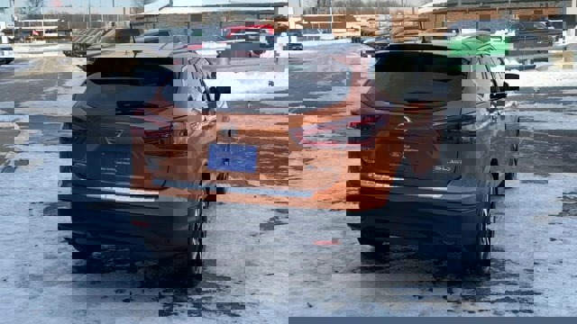 Used 2022 Nissan Rogue Sport SL w/ Premium Package image 9