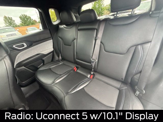 Used 2024 Jeep Compass Latitude AWD/4WD image 21