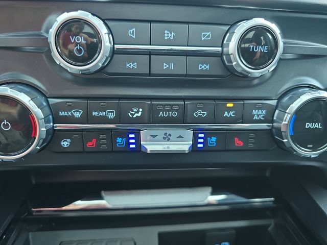 Certified 2023 Ford F350 Lariat w/ Lariat Ultimate Package AWD/4WD image 27
