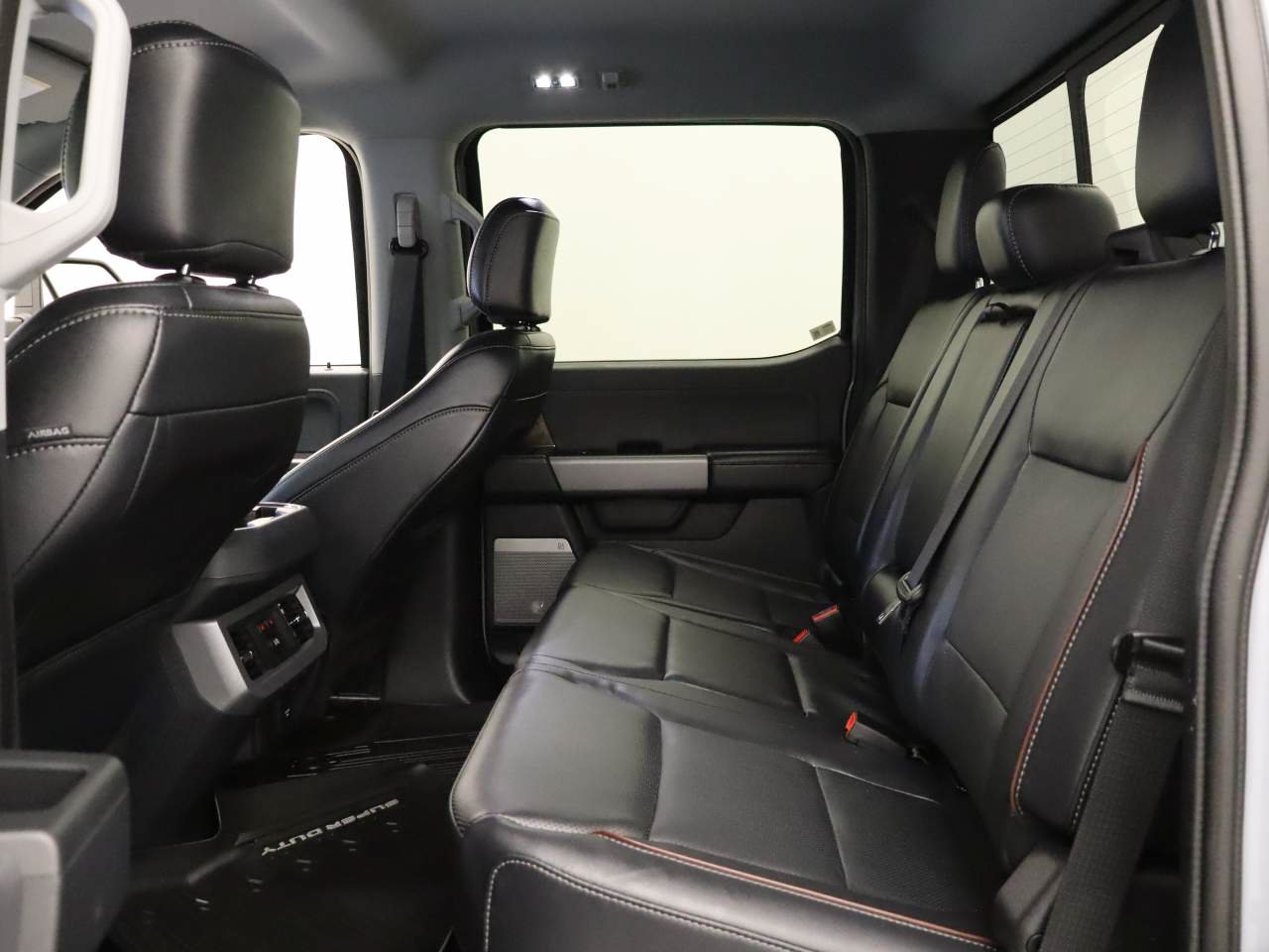 Certified 2024 Ford F250 Lariat w/ Sport Appearance Package AWD/4WD image 18