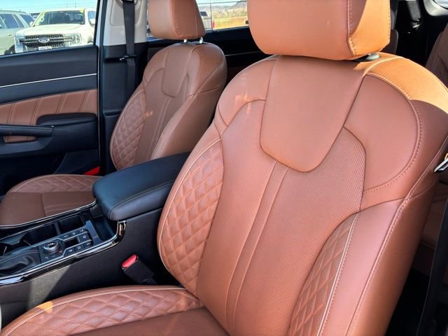 Used 2023 Kia Sorento SX Prestige AWD/4WD image 13