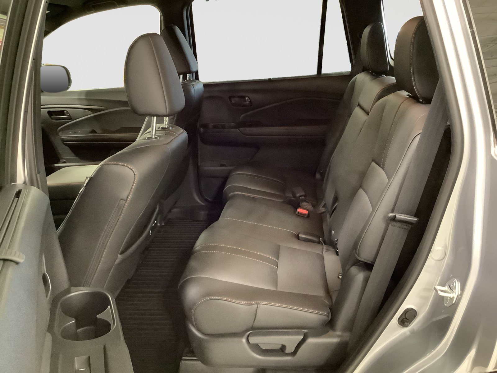 Used 2025 Honda Passport TrailSport image 21