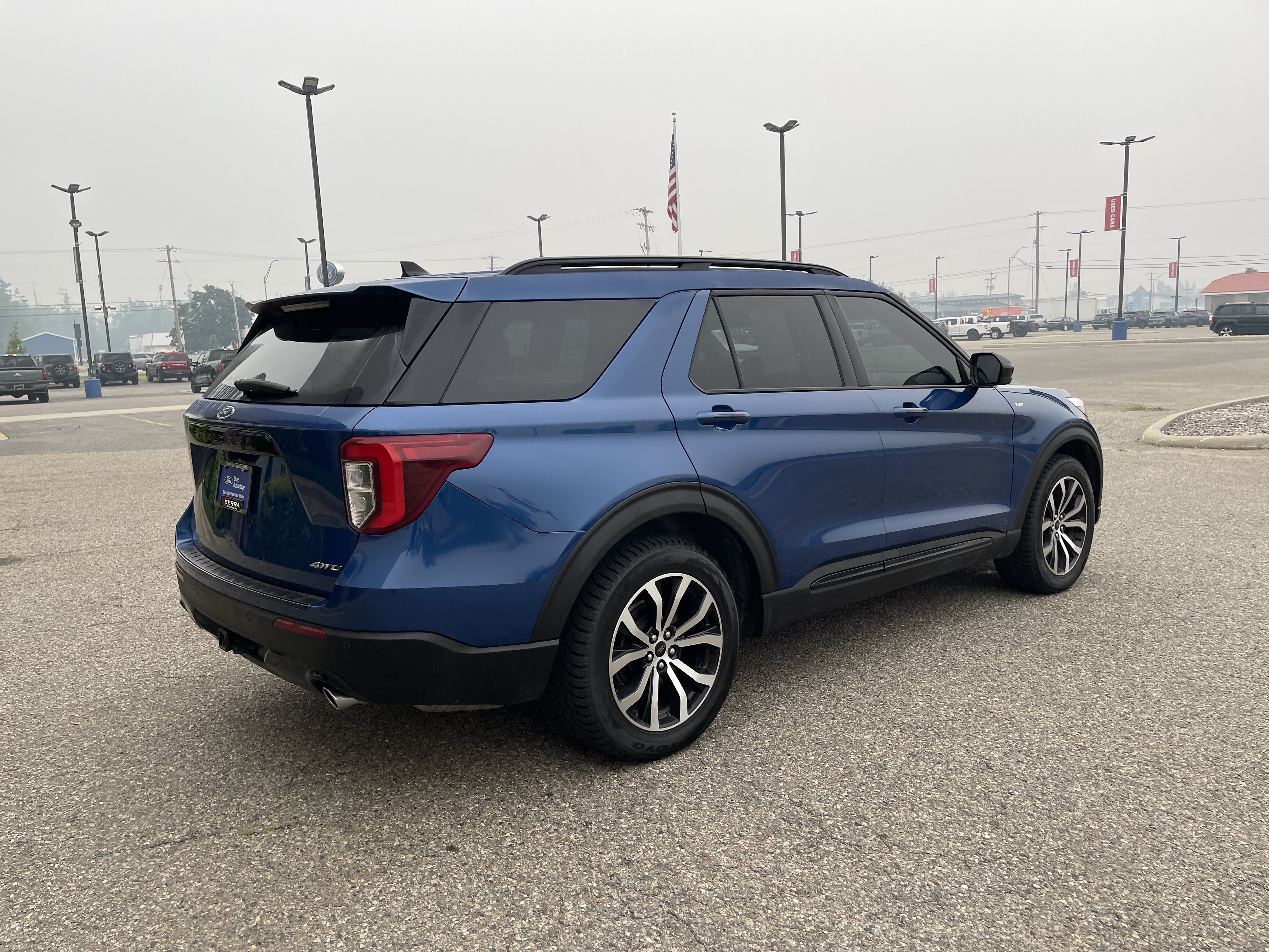 Certified 2022 Ford Explorer ST-Line w/ Class IV Trailer Tow Package AWD/4WD image 3