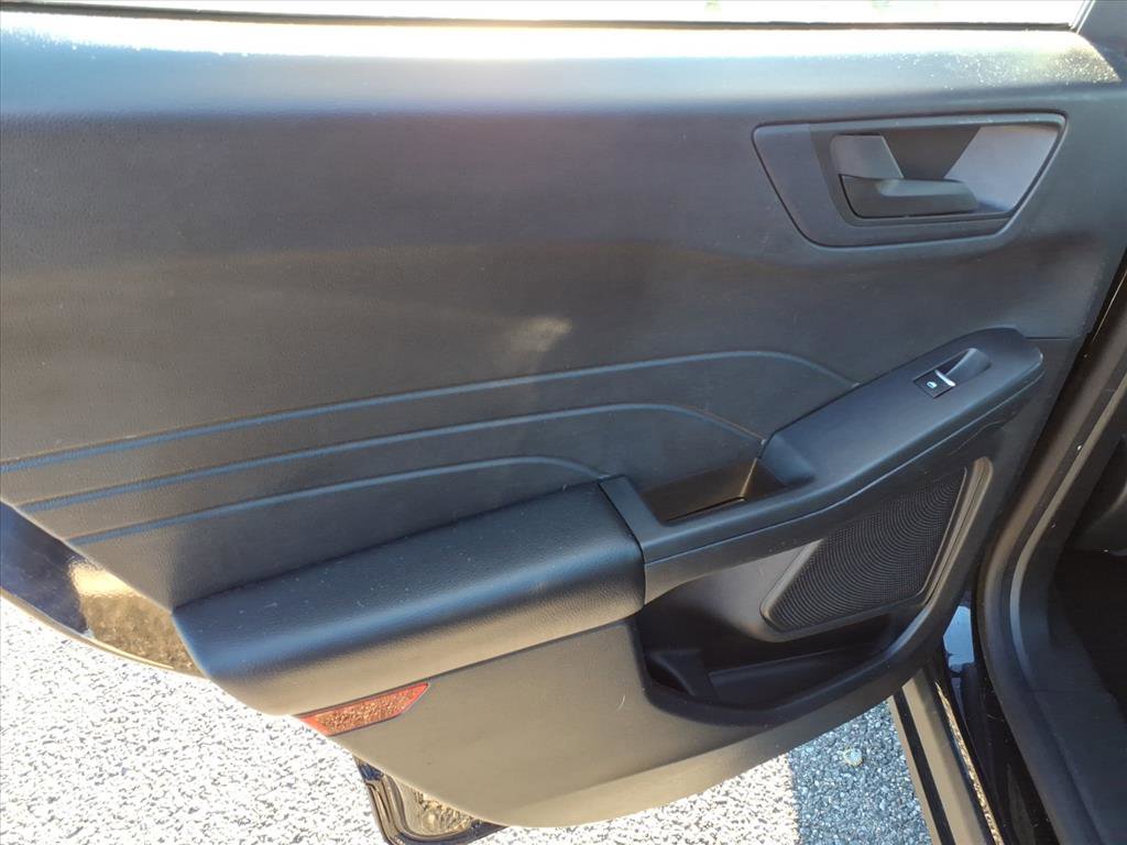 Certified 2021 Ford Escape S image 21