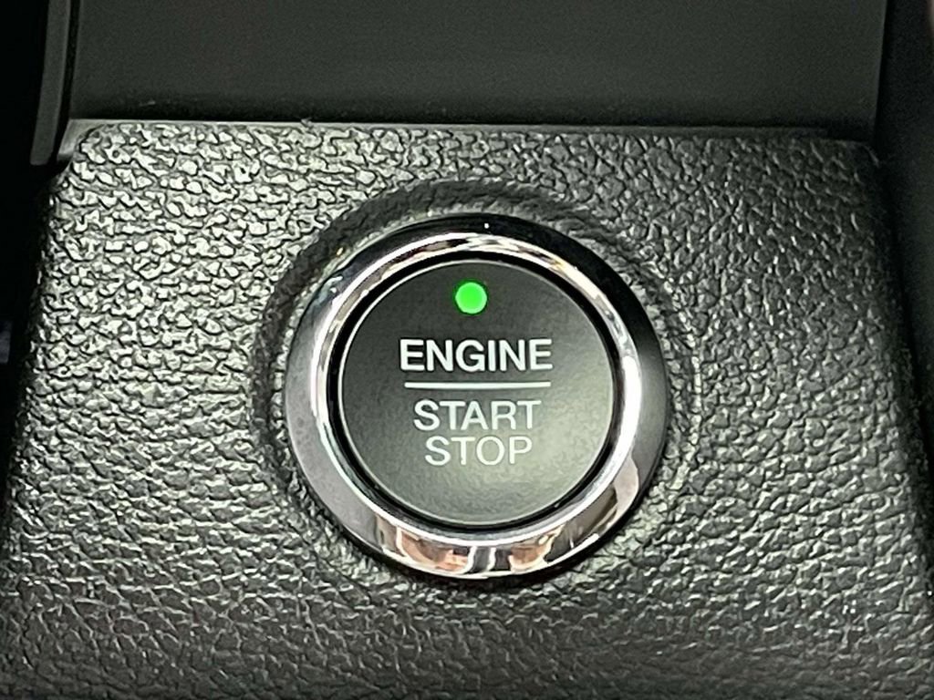 Certified 2018 Ford F150 Lariat w/ Equipment Group 502A Luxury image 26