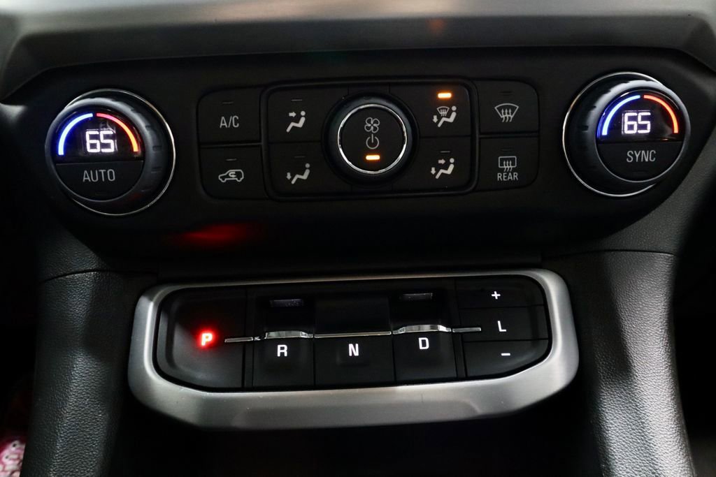 Used 2023 GMC Acadia SLT image 33