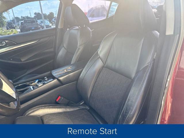 Used 2017 Nissan Maxima SR FWD image 9