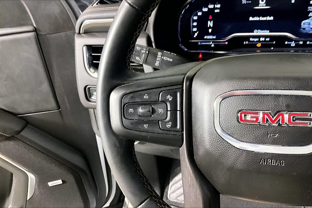 Used 2024 GMC Yukon XL AT4 w/ Technology Package AWD/4WD image 14
