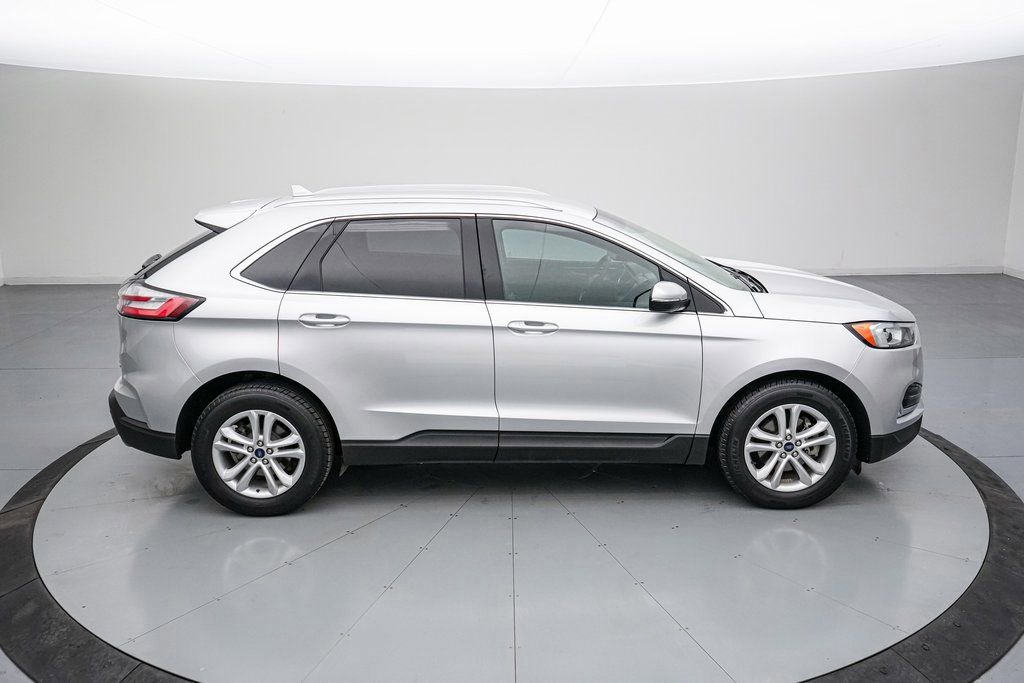 Certified 2019 Ford Edge SEL w/ Equipment Group 201A image 6