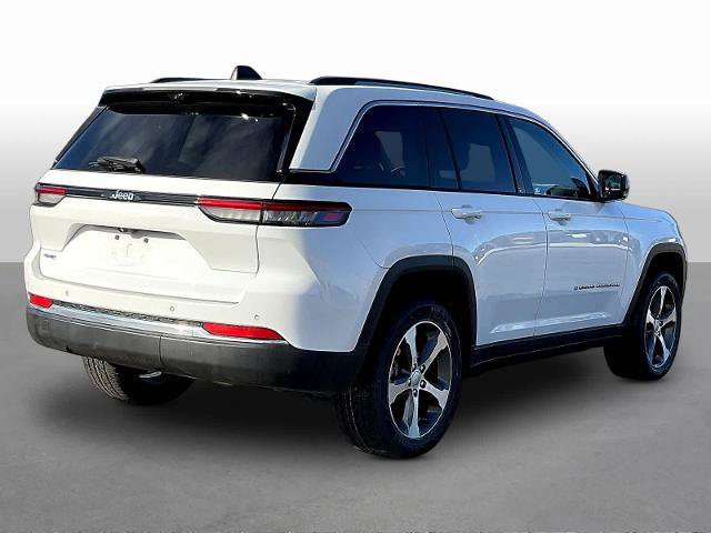 Used 2023 Jeep Grand Cherokee 4WD 4xe w/ Luxury Tech Group II image 7