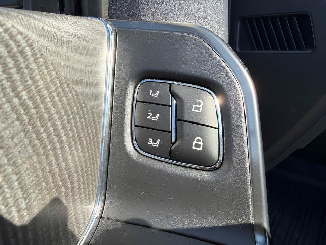Certified 2024 Ford F350 Platinum AWD/4WD image 28