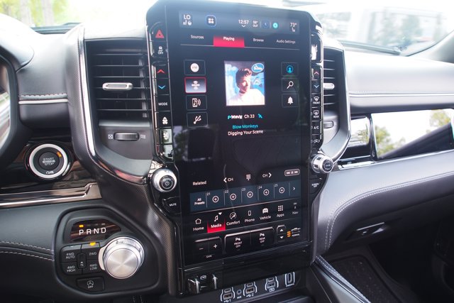Used 2025 RAM 1500 Limited AWD/4WD image 28