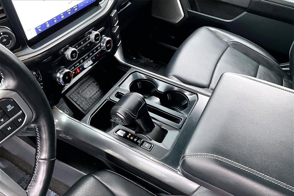 Certified 2022 Ford F150 Lariat w/ Equipment Group 502A High image 16