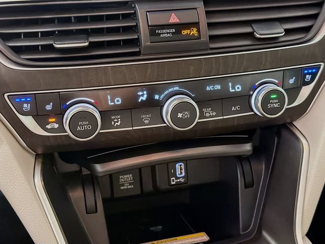 Used 2018 Honda Accord Touring image 19