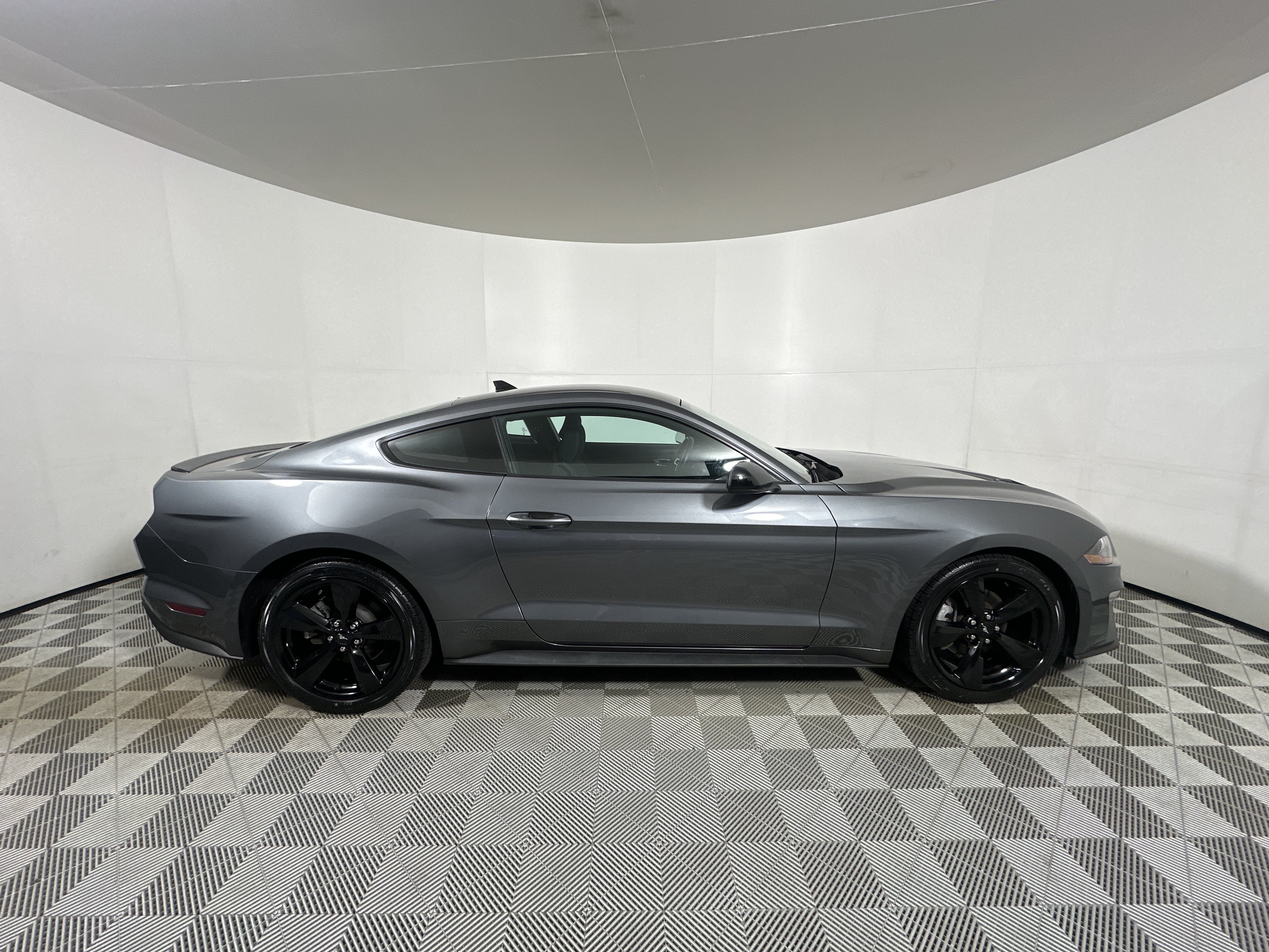 Certified 2022 Ford Mustang Coupe w/ Equipment Group 101A RWD image 8