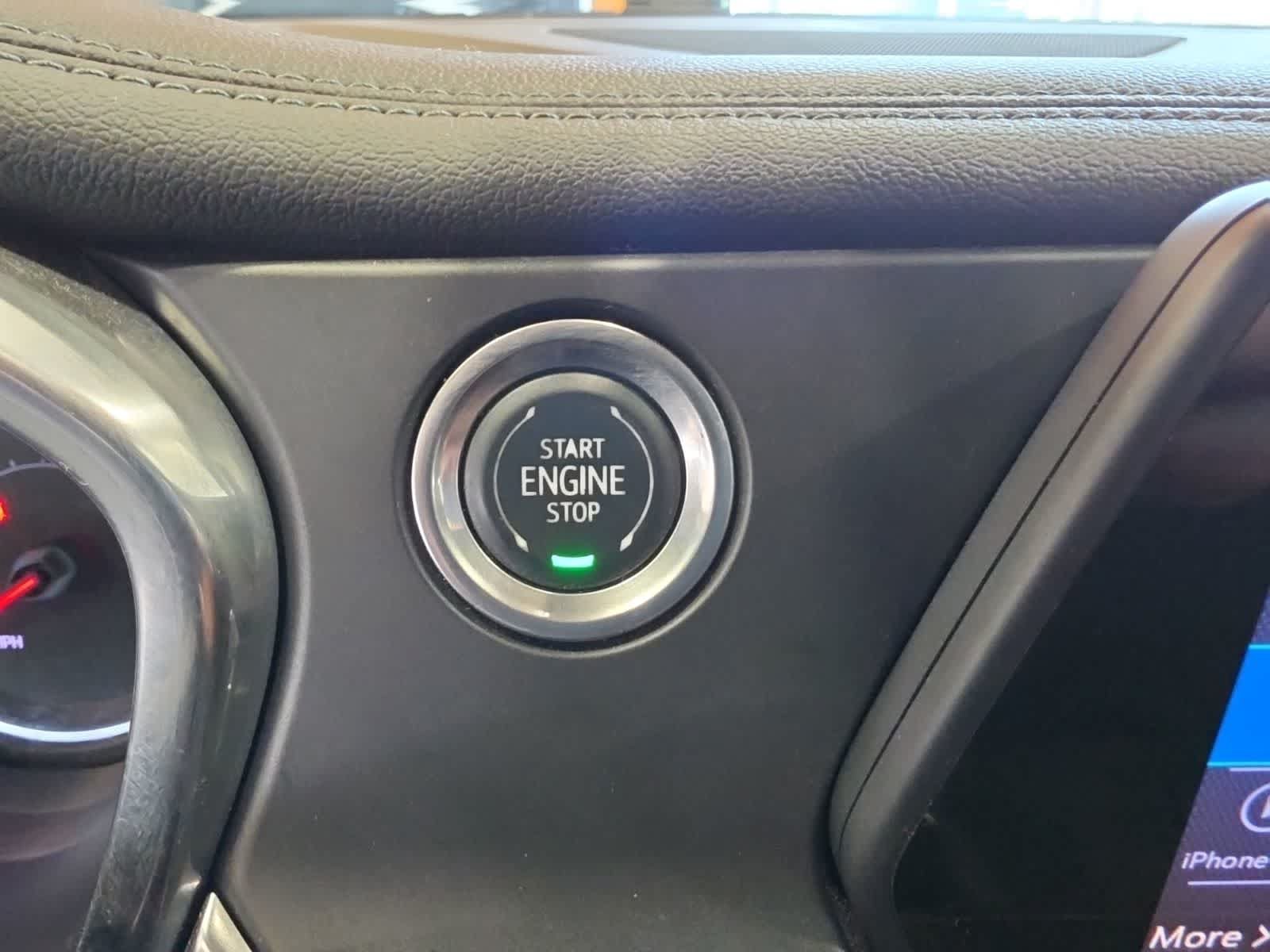 Used 2021 Chevrolet Blazer LT FWD image 25