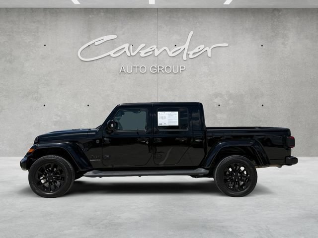 Used 2023 Jeep Gladiator Overland AWD/4WD image 14
